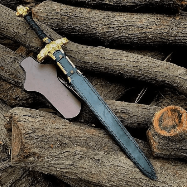 Barbarian Conan Sword with Decorative Sheath - Collector's Edition