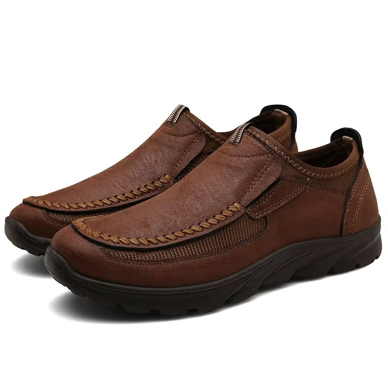 AirEase Handmade Slip-On Loafers – Men's Breathable Retro Casual Shoes