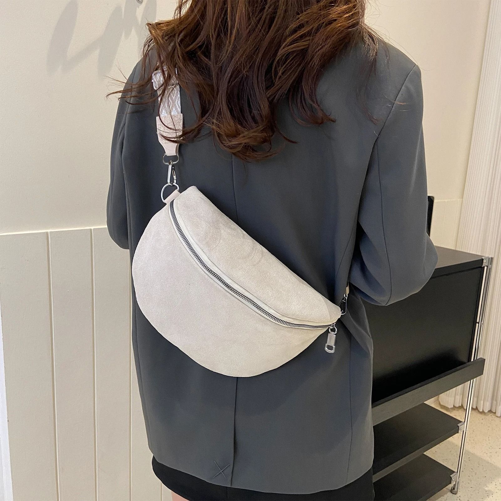Fashion Suede Women Waist Bag Retro Half Moon Chest Bag with Wide Strap
