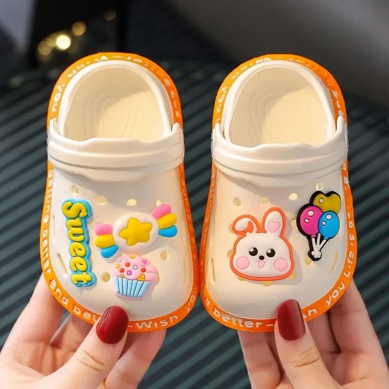 Summer Children Garden Slippers Boys and Girls Beach Sandal Lightweight Breathable Cute Cartoon Slip Baby Slippers