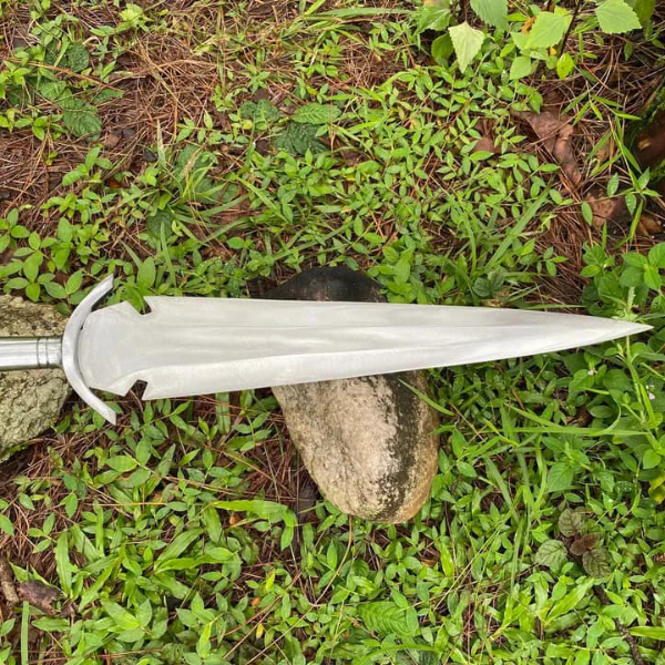 Custom 36 inches Handmade Carbon Steel Survival Spear Hunting Sword,With Sheath