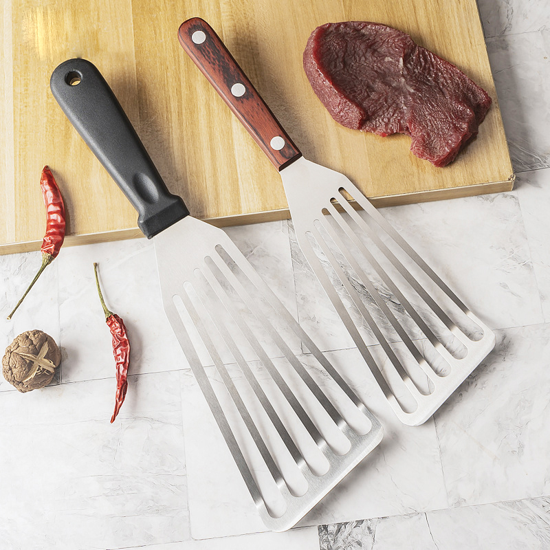 Non-slip Kitchen Frying Spatula, Stainless Steel Turner, Fish Spatula Slotted Leaky Shovel Cooking Tool