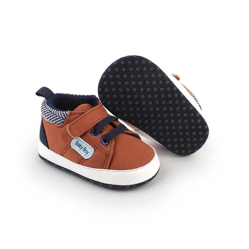 Spring and Autumn Style Baby Shoes with Cartoon Pattern Soft Soled Canvas Shoes