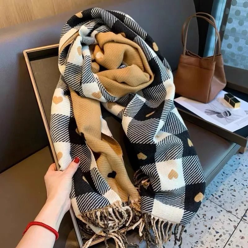 Autumn & Winter Heart-Shaped Plaid Scarf – Thick Oversized Blanket Shawl