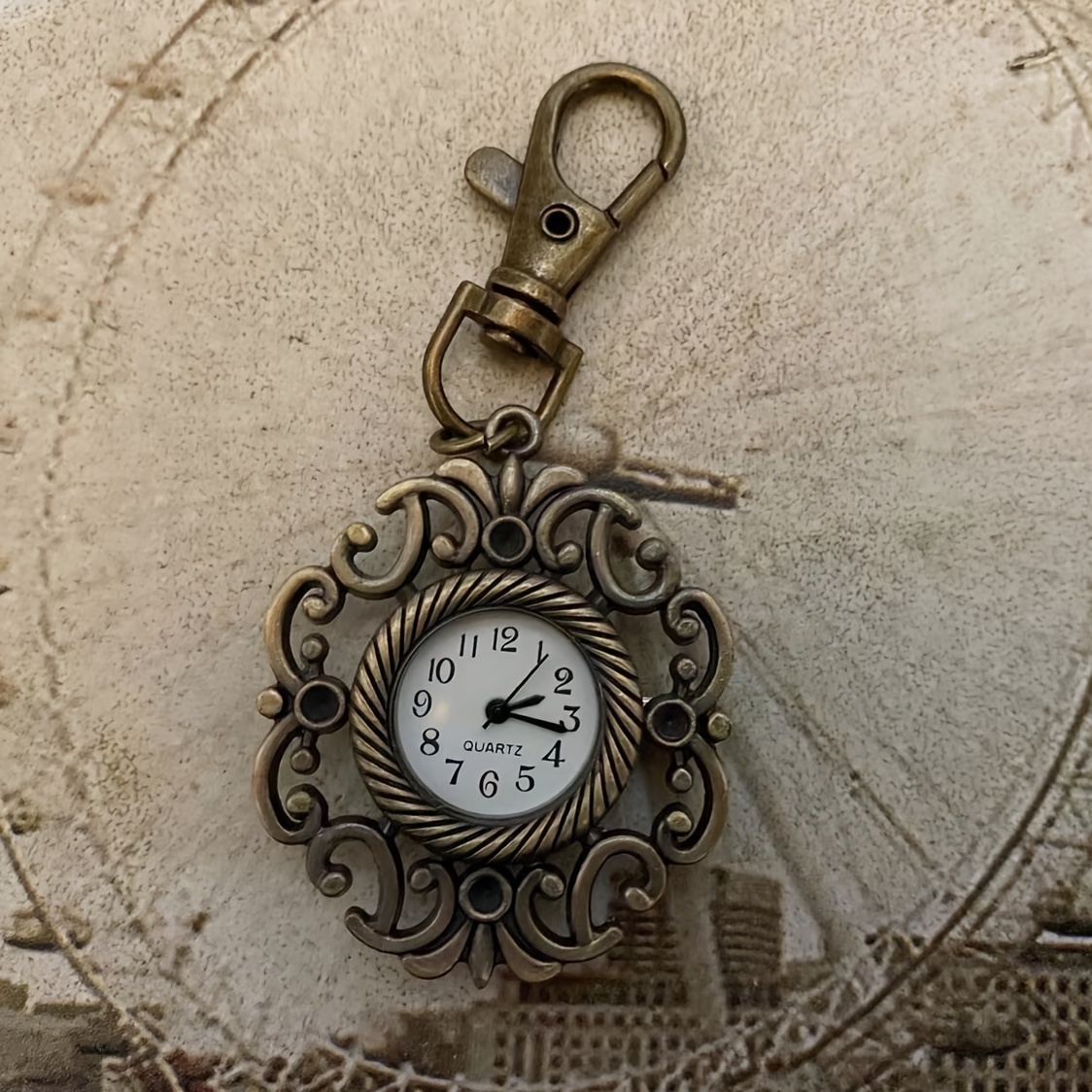 Retro Flower Pendant Watch Necklace Cute Quartz Jewelry Timepiece for Women and Students