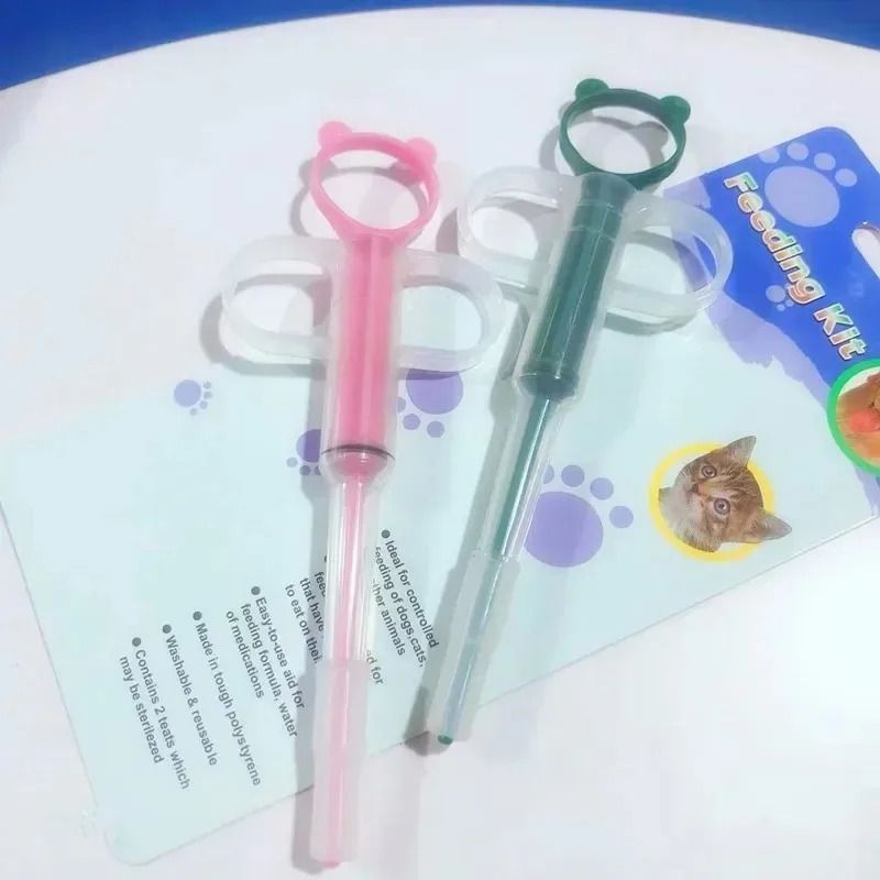 Cat Pill Dispenser Syringe with Soft Tip Pet Medicine Feeder