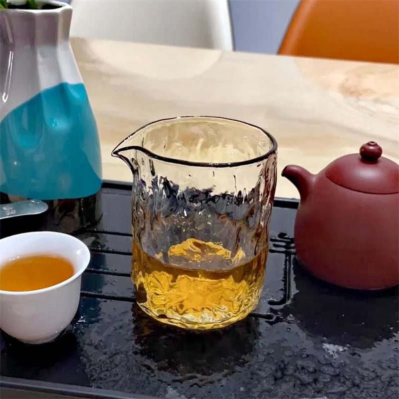 Transparent Uneven Hammer Pattern Glass Fair Cup
