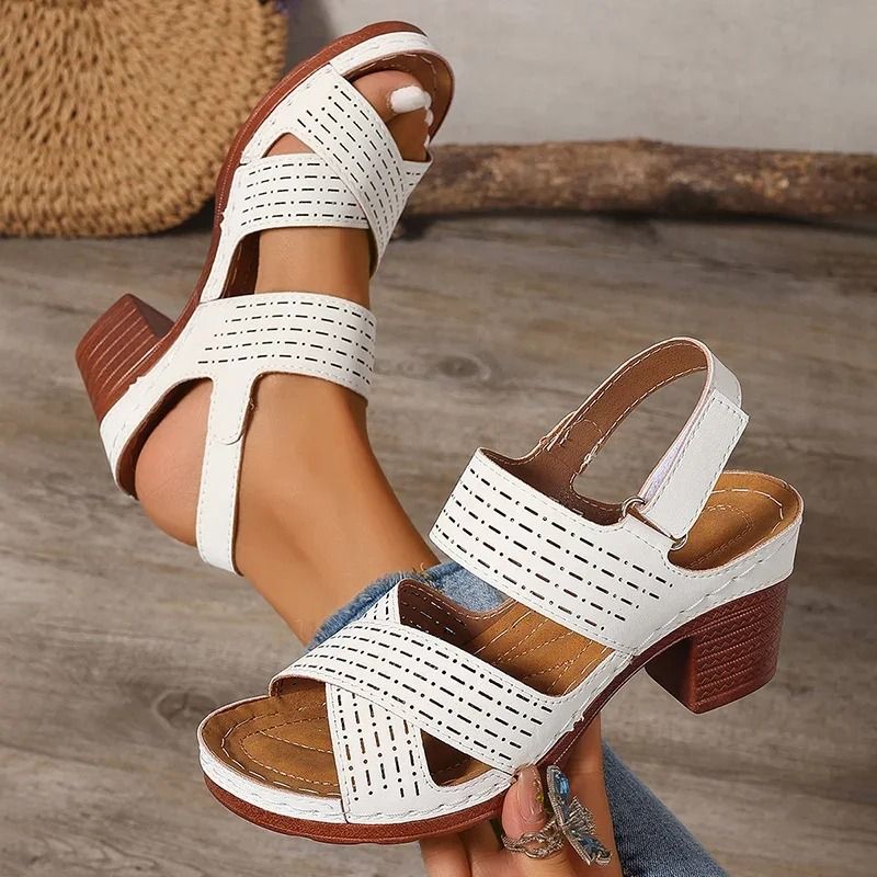 Women Platform Sandals with Cross Band and High Heel Design for Summer Wear