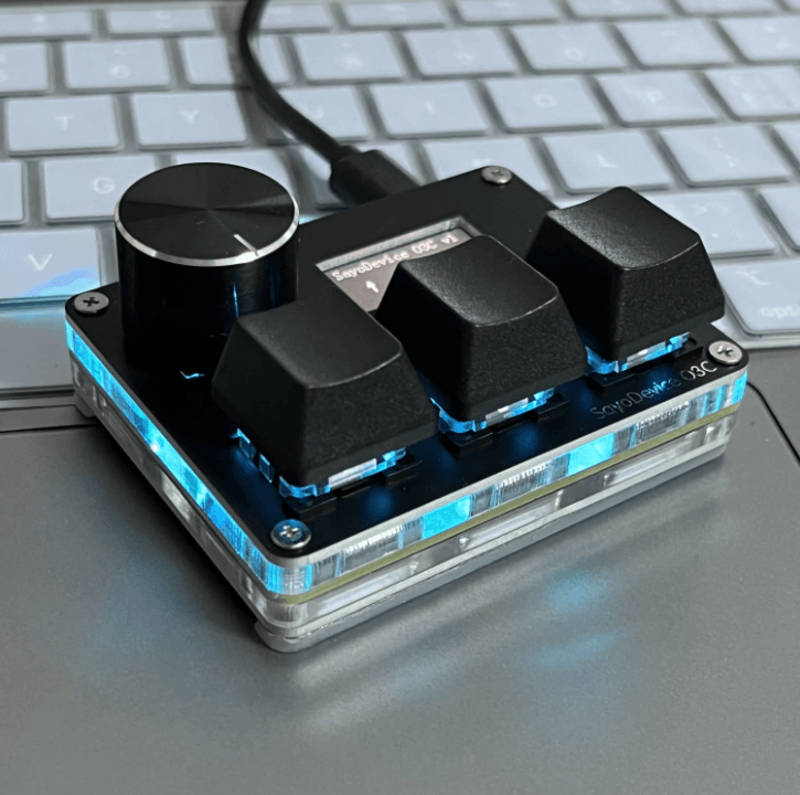 O3C Rapid Trigger Magnetic Gaming Keypad – USB Hall Switch Mini Keyboard with Knob & Screen