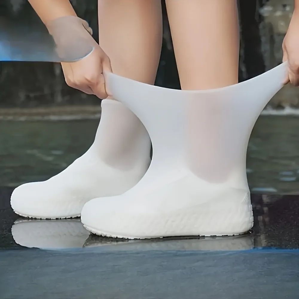 RainShield Pro Waterproof Silicone Shoe Covers – Reusable Non-Slip Rubber Rain Boot Protectors (1 Pair)