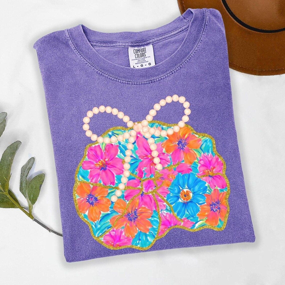 Comfort Colors Beach Floral Shell Shirt | Coastal Ocean Tropical Summer Aesthetic Tee for Vacation