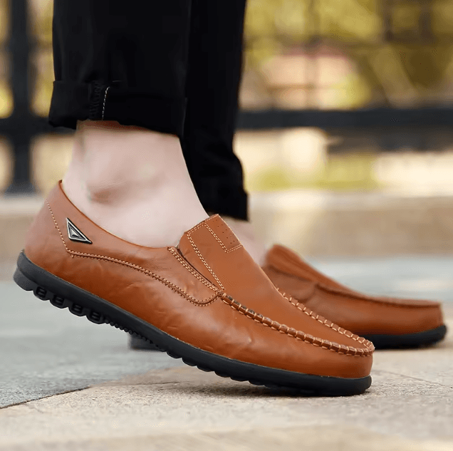 Men Leather Casual Loafers Breathable Comfortable Slip On Driving Shoes Plus Size