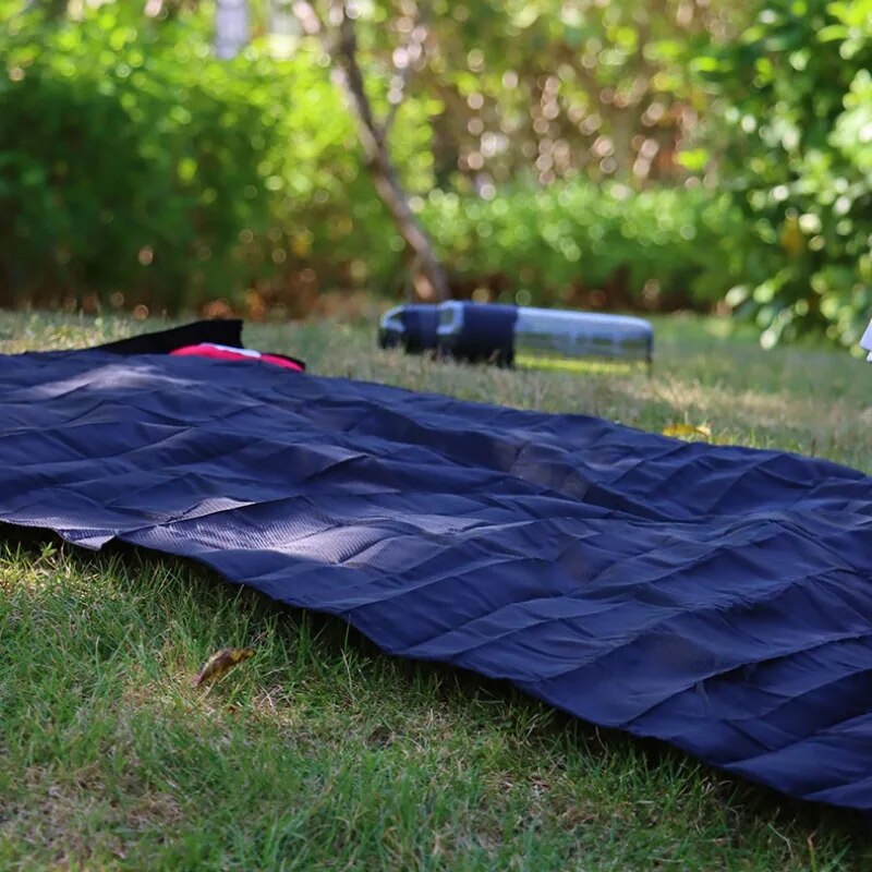 Ultra Lightweight Waterproof Picnic Mat Foldable Pocket Beach Blanket