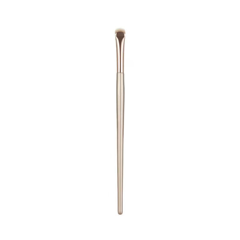 Precision Curved Eyeliner Brush for Sharp and Defined Liner - Ideal for Aegyo Sal and Small Eye Makeup