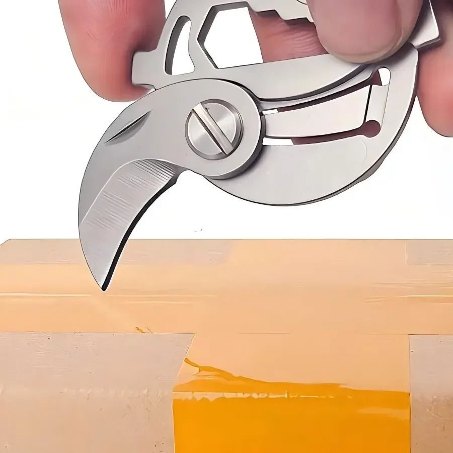 Coin Round Stainless Steel Multifunction Folding Tool