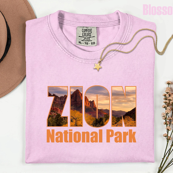 Comfort Colors Zion National Park Shirt – Vintage Utah Desert Sunset Mountain Graphic Tee for Outdoor Adventure & Travel