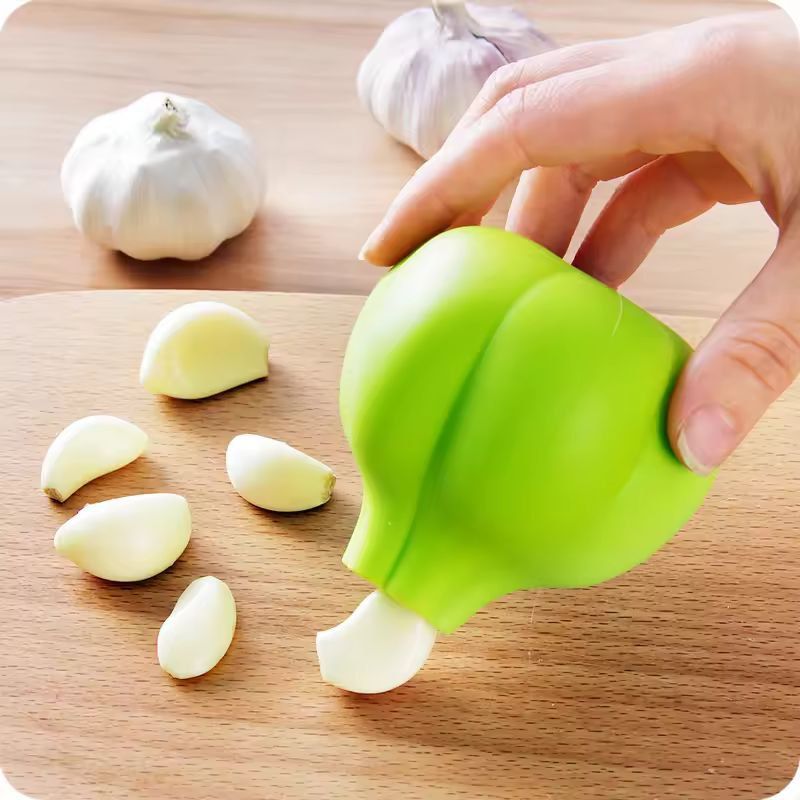 MagicChef Silicone Garlic Peeler – Easy Garlic Stripping Tube for Quick, Mess-Free Prep