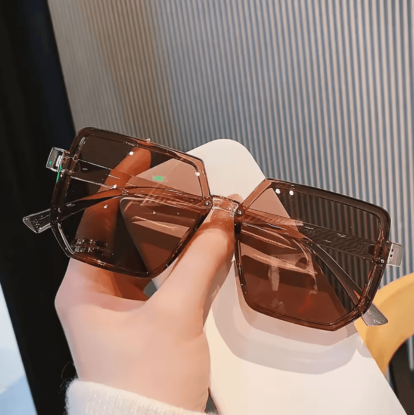 Retro Oversized Square Sunglasses – Vintage Polygon Frame UV Protection Shades for Men & Women