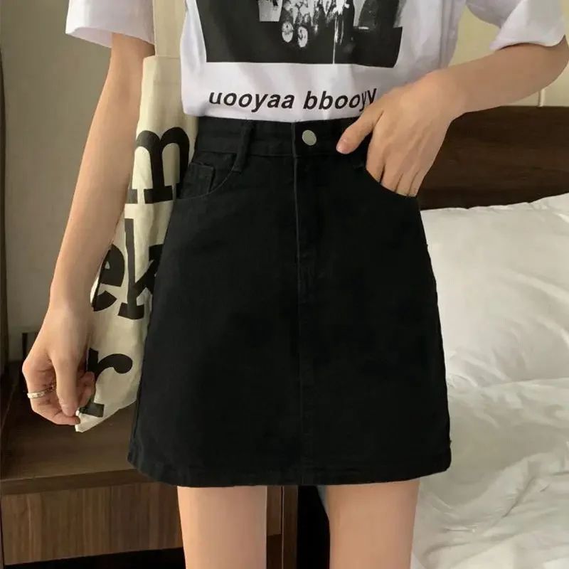 Women's High Waist Denim Mini Skirt – Slim Fit Y2K Jean Skirt with Pockets