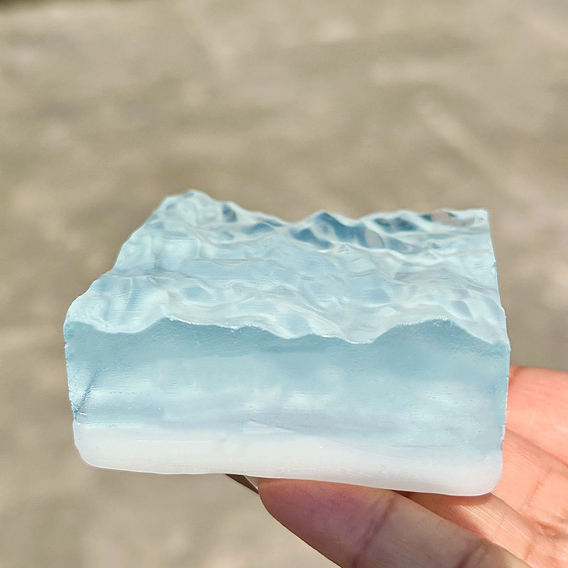 Squishy Ocean Cube Squeeze Toy Super Soft Stress-Relieving Transparent Ocean Cube