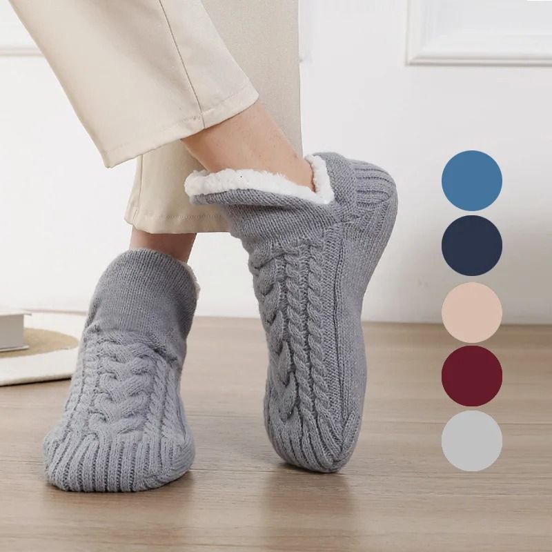 Elite Mens Plush Thermal Slipper Socks with Non-Slip Grips