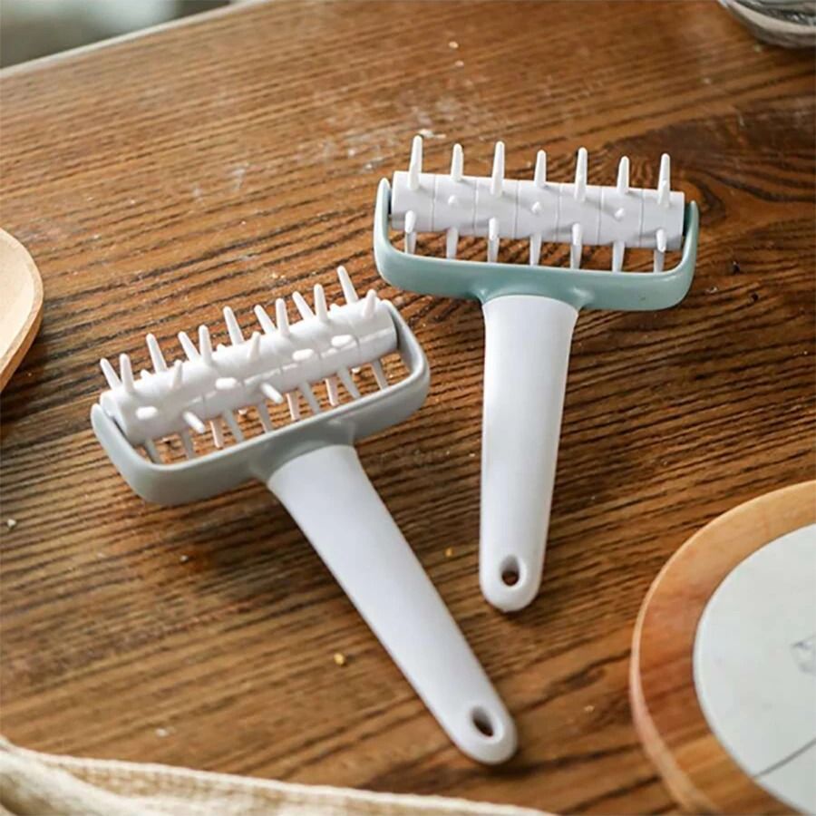 Pizza Dough Roller & Needle Punch – High-Efficiency Baking Tool