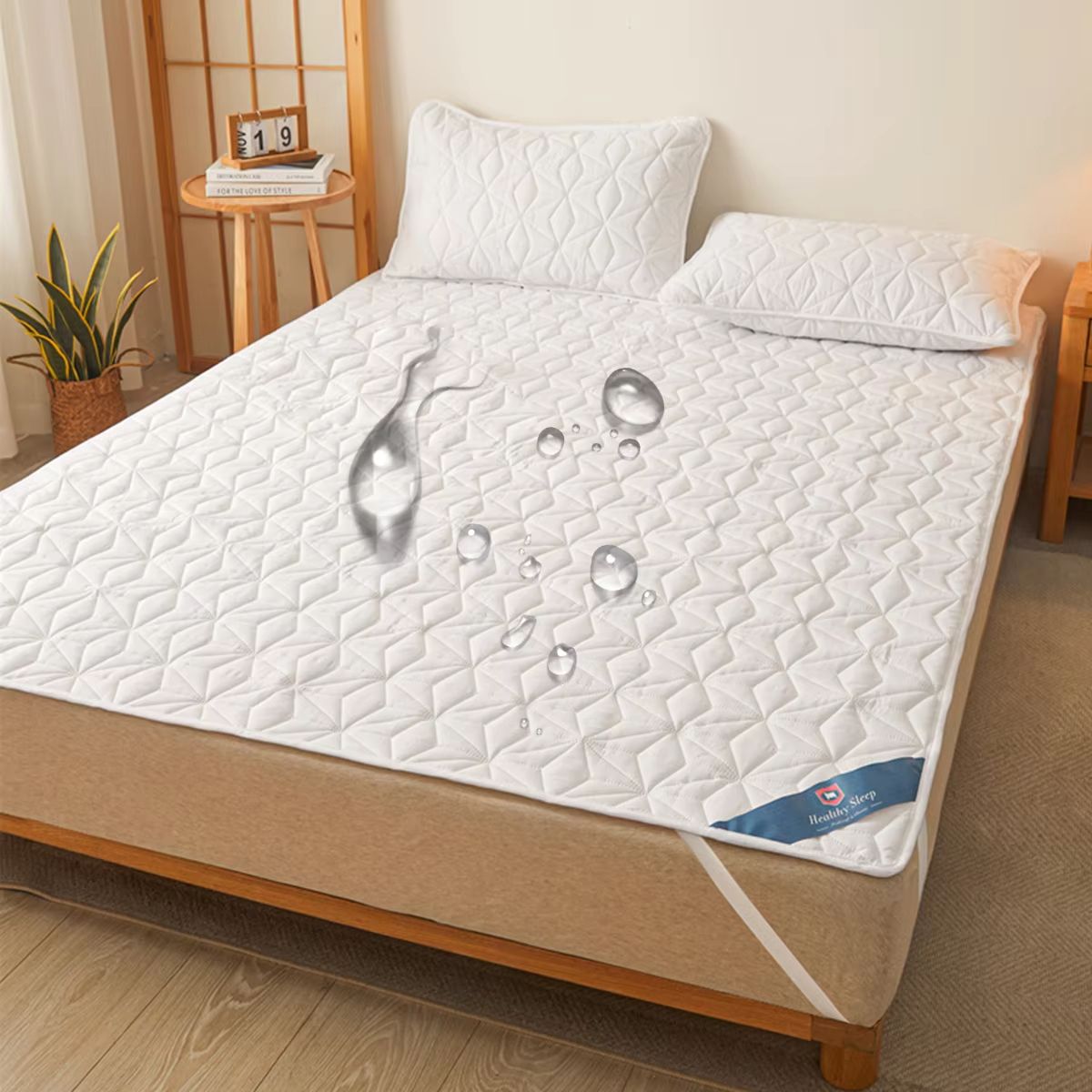 Breathable Waterproof Mattress Protector with Elastic Straps – Noiseless Deep Pocket Cover Pad