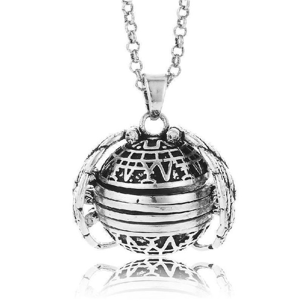4 Photo Locket Necklace – Expandable Photo Locket Jewelry, Personalized Gift for Loved Ones