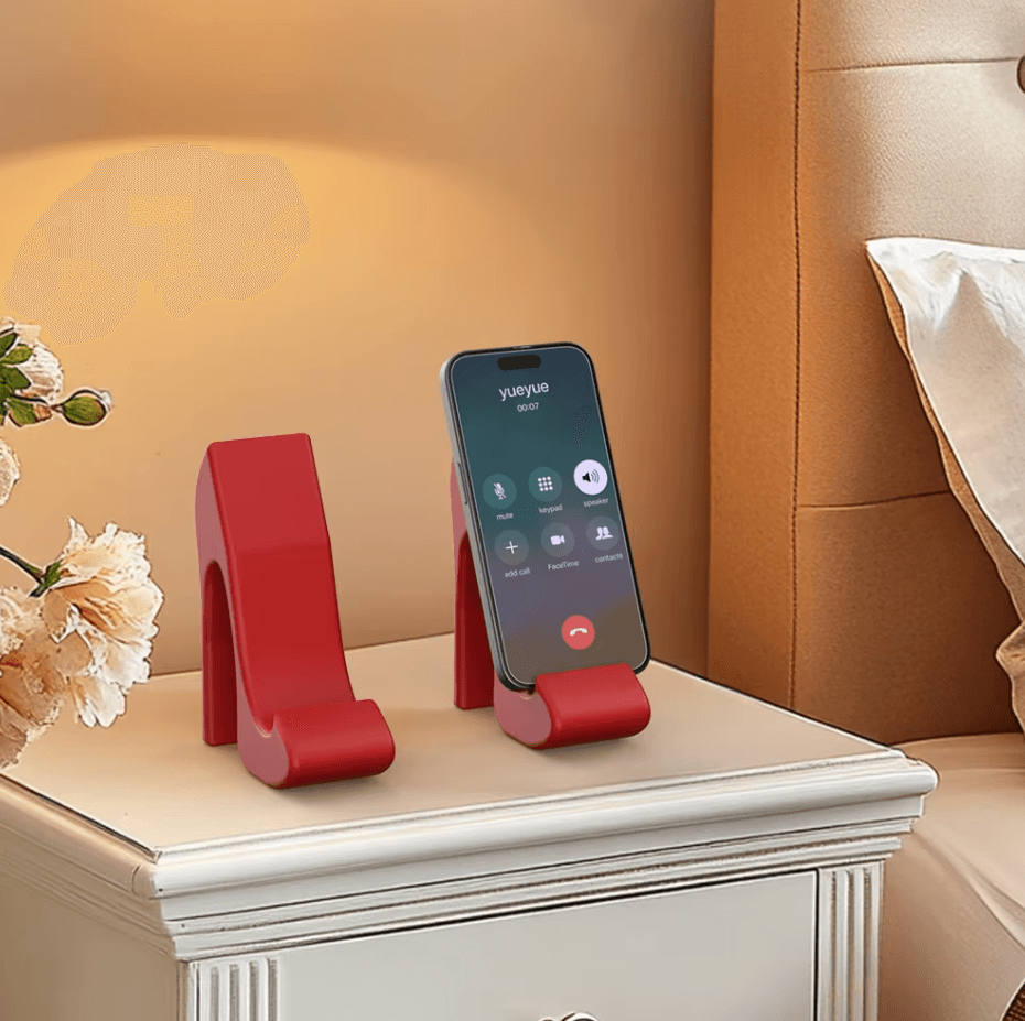 Stylish High-Heel Phone Stand – Durable Plastic Desktop Holder for Office & Home
