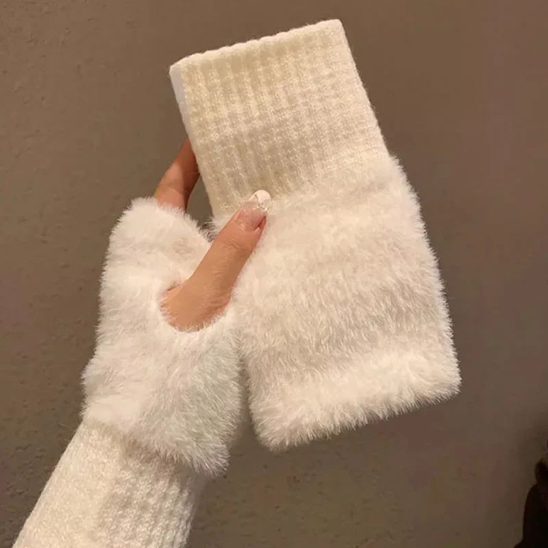 Women Winter Fingerless Gloves – Soft Plush Half Finger Knit Gloves for Warmth & Comfort