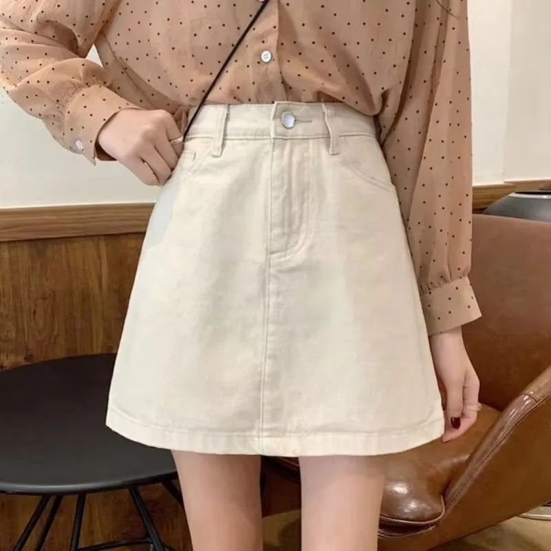 Women's High Waist Denim Mini Skirt – Slim Fit Y2K Jean Skirt with Pockets