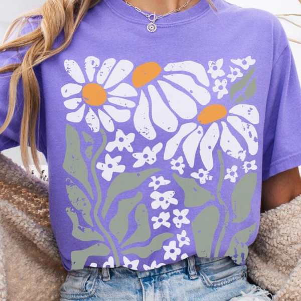 Boho Daisy Flower Tee, Comfort Colors Botanical Tee, Wildflower Shirt, Retro Floral T-Shirt, Plant Shirt, Gardener Shirt