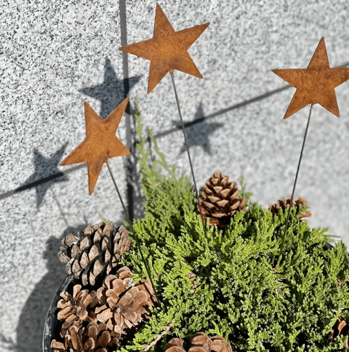 Rustic Metal Star Garden Stakes (3-Piece Set) – Iron Silhouette Outdoor Yard & Planter Decor