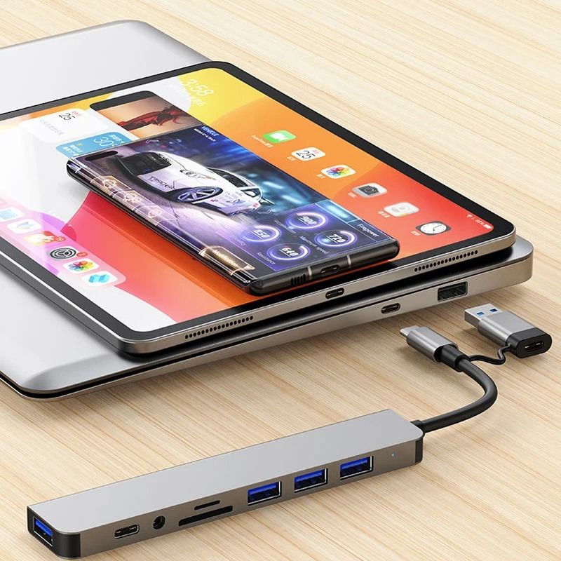 8 in 1 USB C Hub Docking Station with Audio and Card Reader