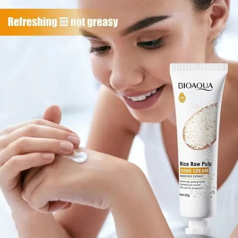 Rice Essence Rejuvenating Hand Cream – 30g Volumizing & Brightening Therapy