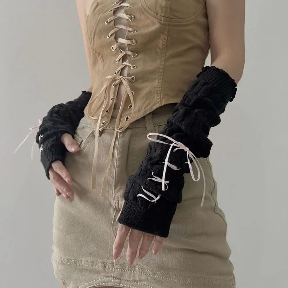 Elegant Lace-Trimmed Knitted Arm Warmers - Lolita & Harajuku Style