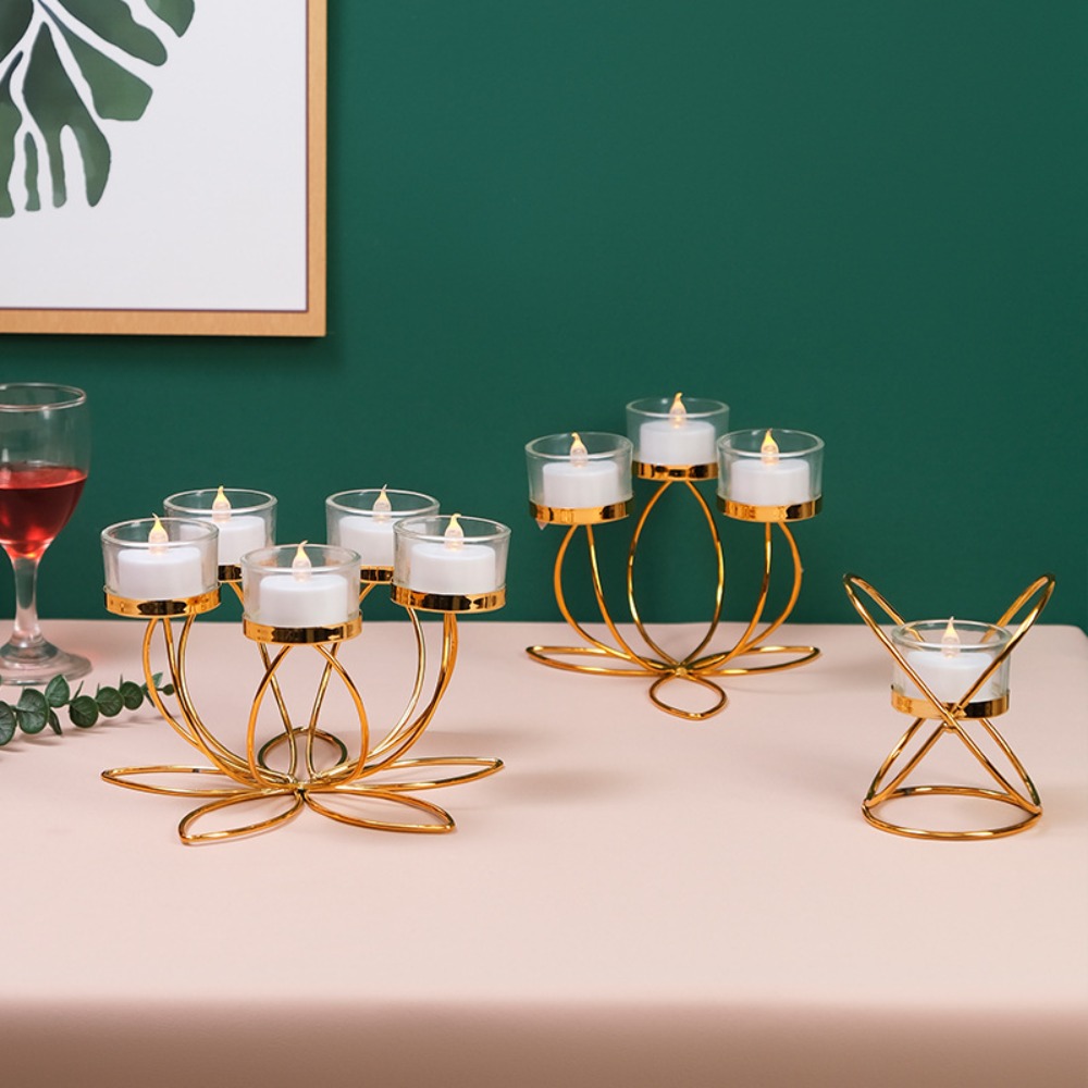 Iron Candle Holders for Romantic Candlelight Dinner Metal Candlestick Holder Retro Bedroom Table Decoration Ornaments