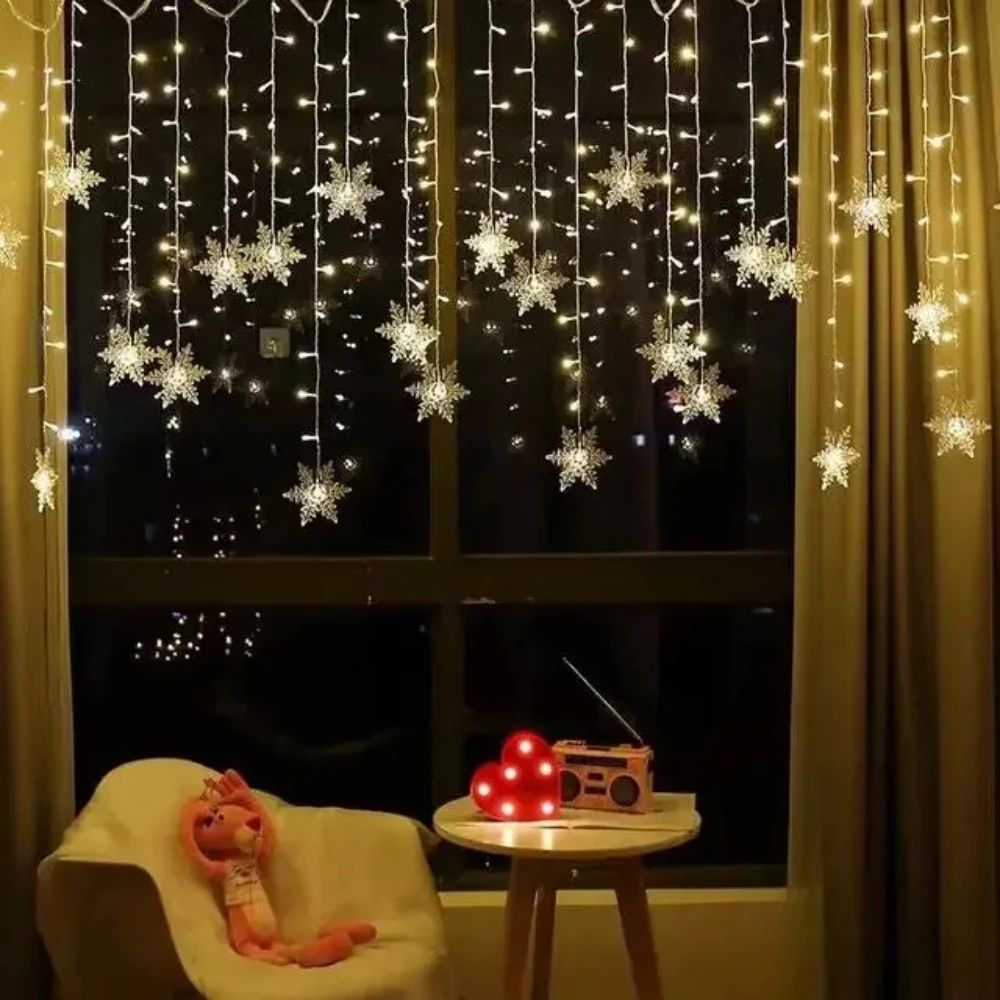 Christmas Snowflake LED Curtain String Lights – Flashing Holiday Fairy Garland