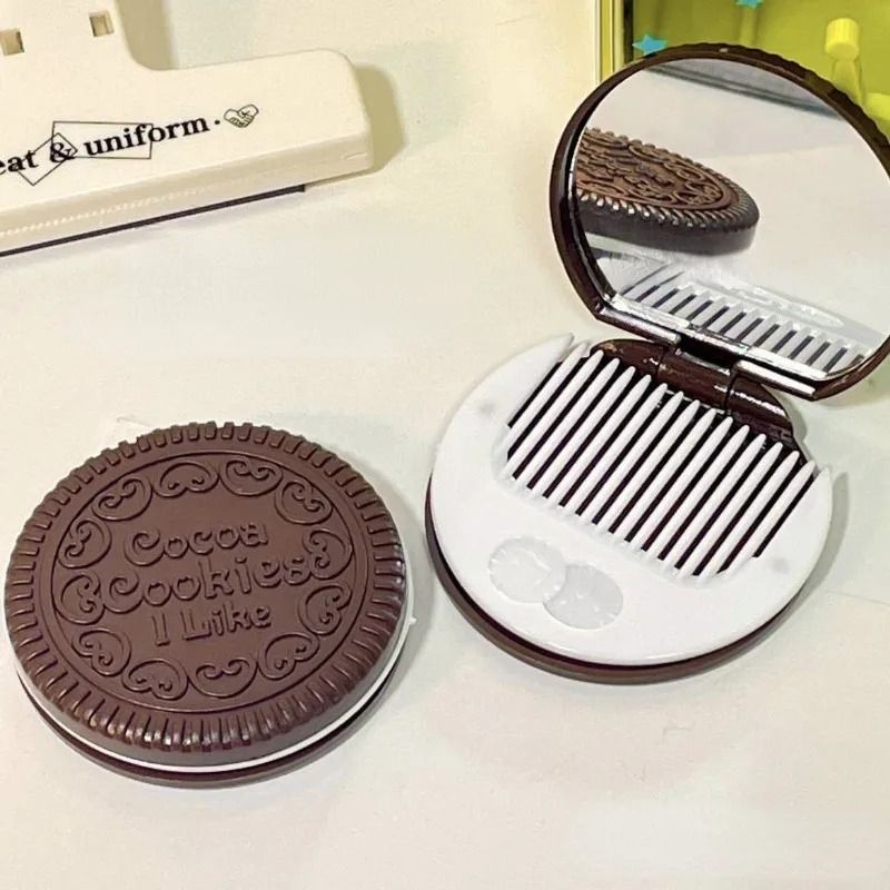 Chocolate Biscuit Mini Folding Mirror – Kawaii Round Pocket Mirror with Integrated Comb