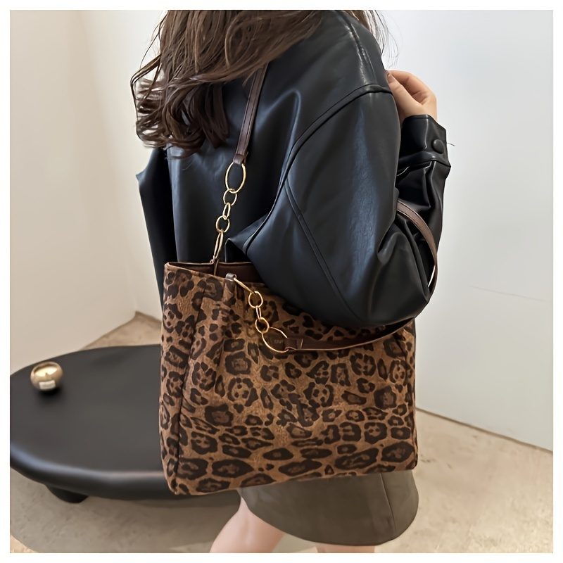 Vintage Leopard Print PU Tote Shoulder Bag Stylish Brown Handbag for Women Perfect for Shopping Commuting Office