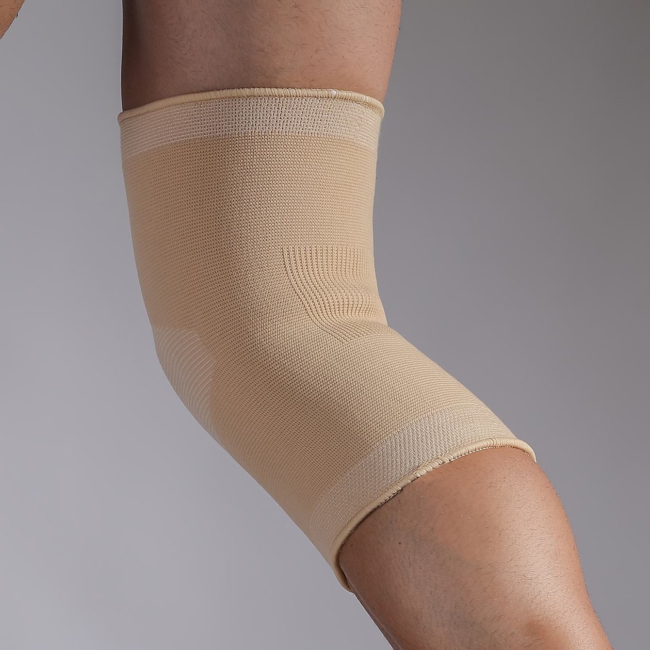 Knee Brace Sleeves for Weightlifting Knee Pain Relief and Meniscus Tear Support