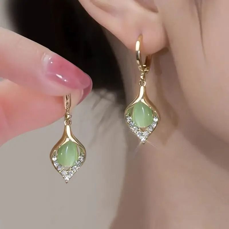 Elegant Crystal Leaf Drop Earrings