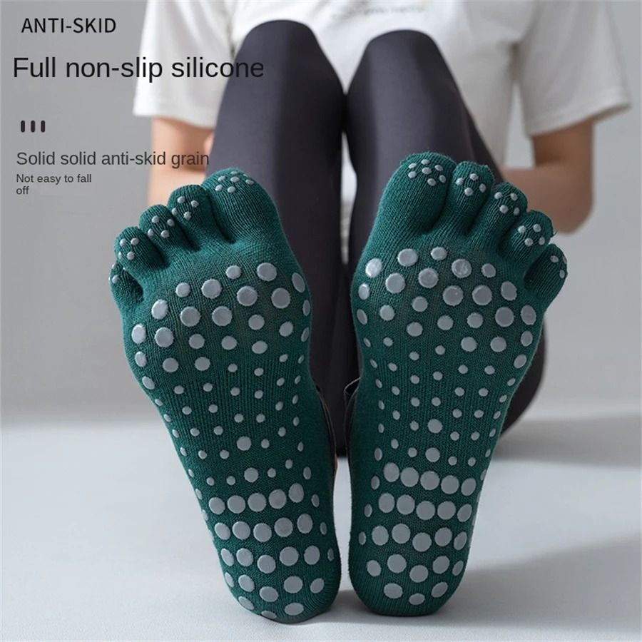 Womens Five Finger Yoga Socks – Non-Slip Cotton Pilates and Fitness Socks