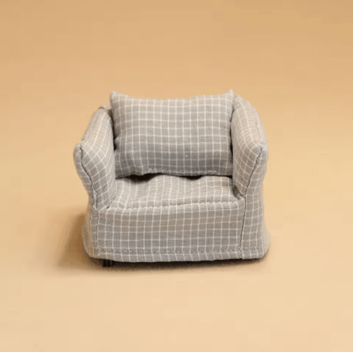 1 12 Scale Miniature Plaid Sofa – Wooden Dollhouse Furniture for Living Room Decor