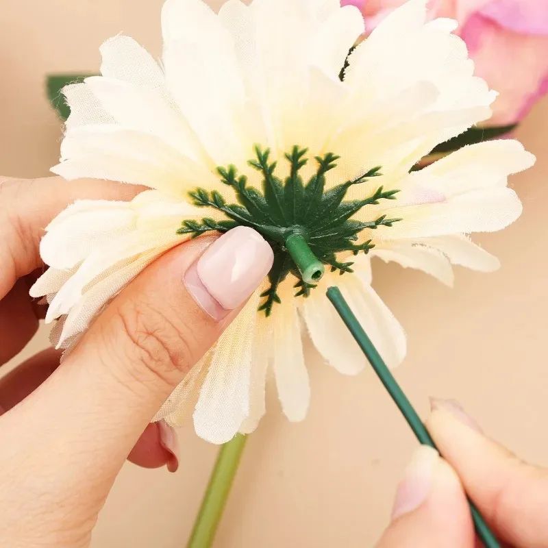 Bendable Iron Wire Flower Stems with Floral Tape – Flexible Green Rods for DIY Bouquets & Wedding Decor