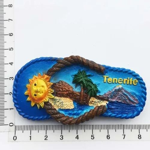Traveler Narrative Sculpture – High-Definition Tenerife Architectural Magnet