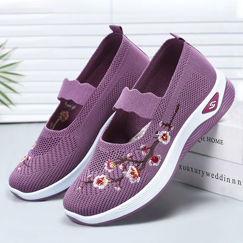 Ladies Casual Mother's Shoes Slip-On Mesh Shoes New Summer Low-Cut Sneakers for Women