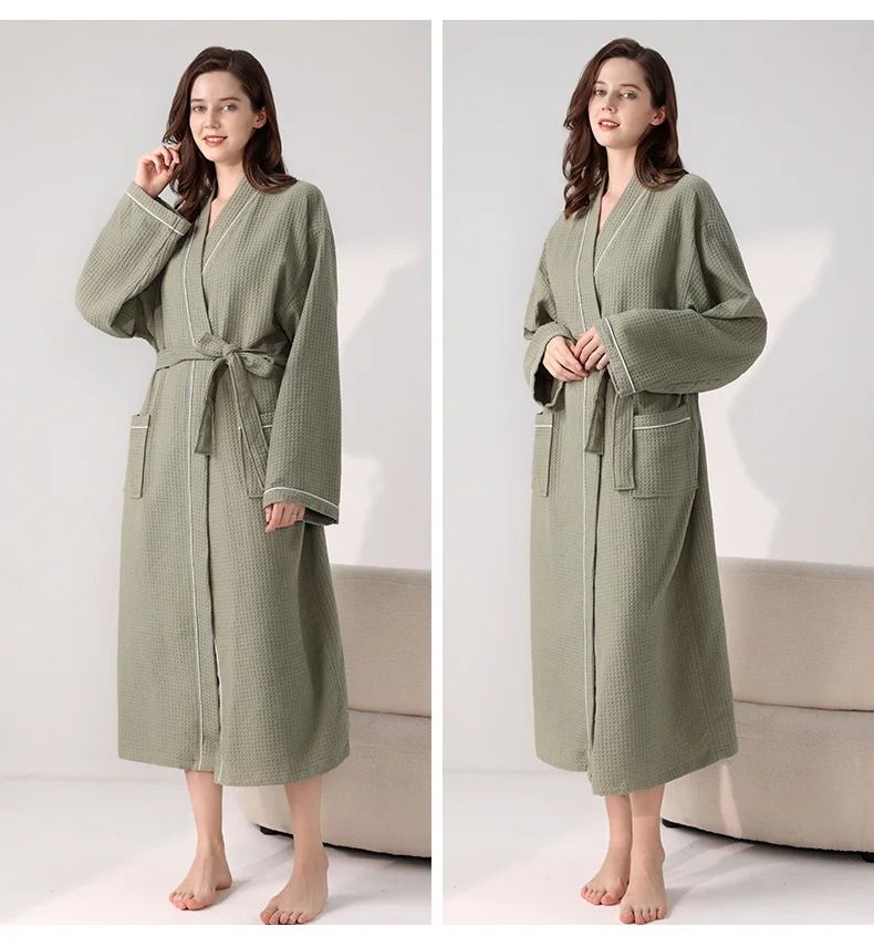High-Quality Hotel Cotton Bathrobe