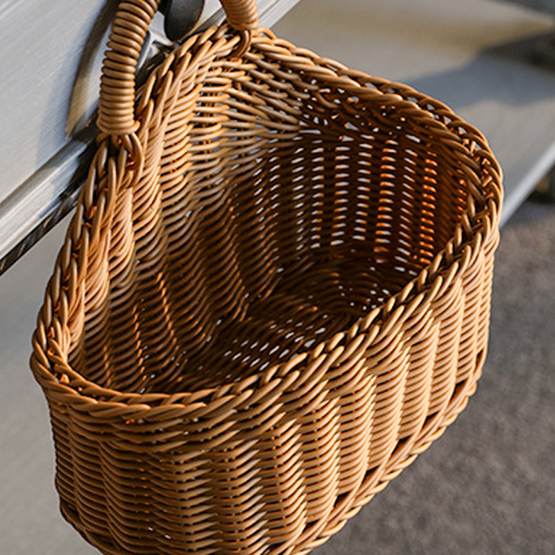 Wall Mounted Vegetable and Fruit Basket, Simulated Rattan Hanging Basket, Home Decoration Plastic Wall-Mounted Basket