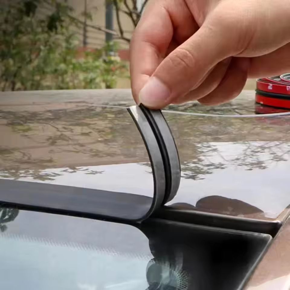 Car Rubber Edge Sealing Strips Weatherproof Sealant Protector for Roof, Windshield, and Windows